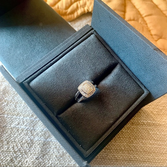 David Yurman Petite Albion Ring With Diamonds - Picture 2 of 4